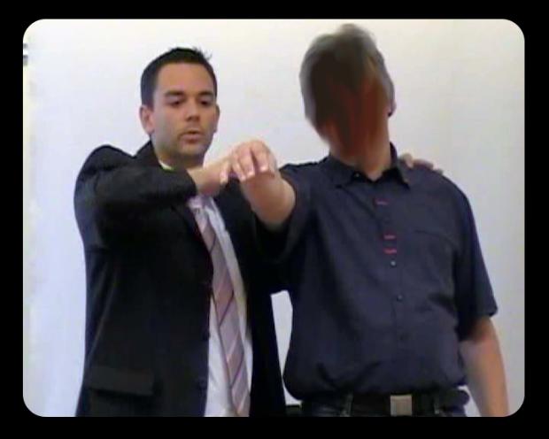 Live-Demonstration einer Schnellhypnose-Induktion im Seminar